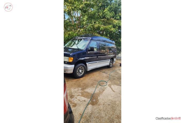 Ford Van E250 Costomizada