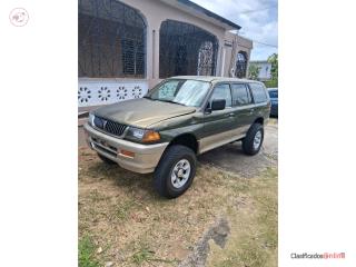 Mitsubichi nativa a�o 98, Mitsubishi Puerto Rico