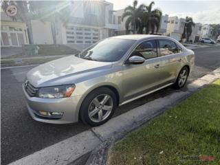 2012 VOLKSWAGEN PASSAT, Volkswagen Puerto Rico