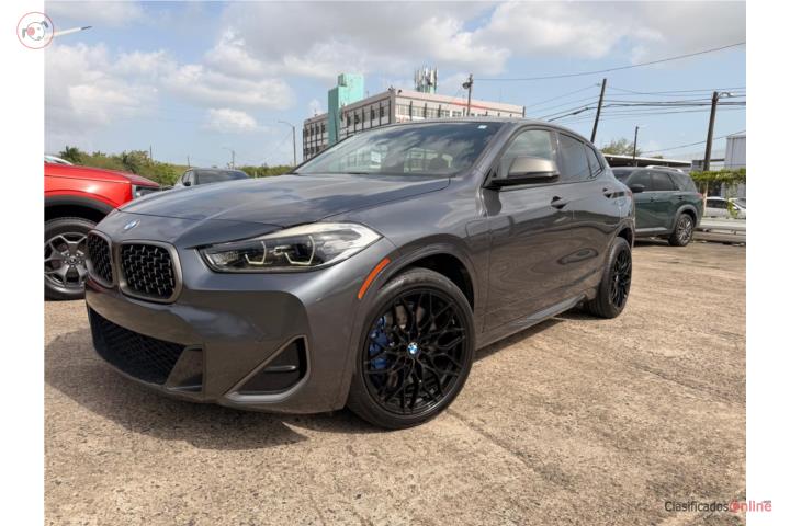 2021 BMW X2 M35