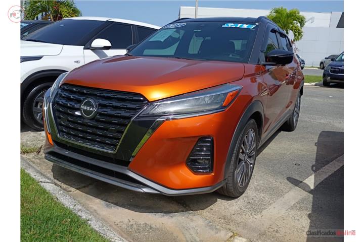 Nissan Kicks SR 2023  $20,995  Como Nuevo