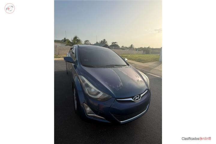 Hyundai Elantra 4 Puertas automático