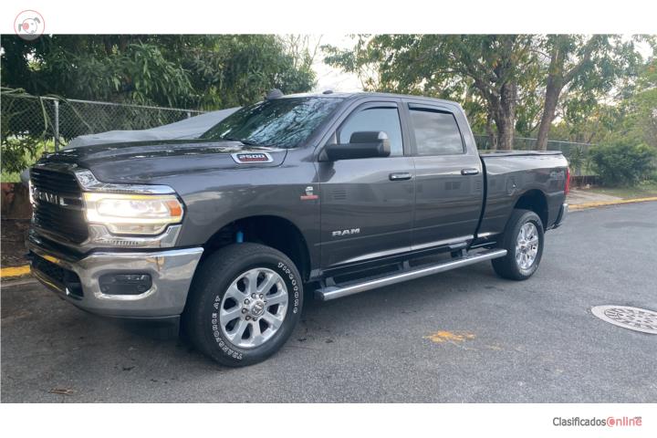 RAM 2500 6.7 4x4 diesel 30000$