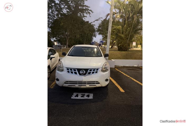 Nissan Rogue 2011 en buenas condiciones