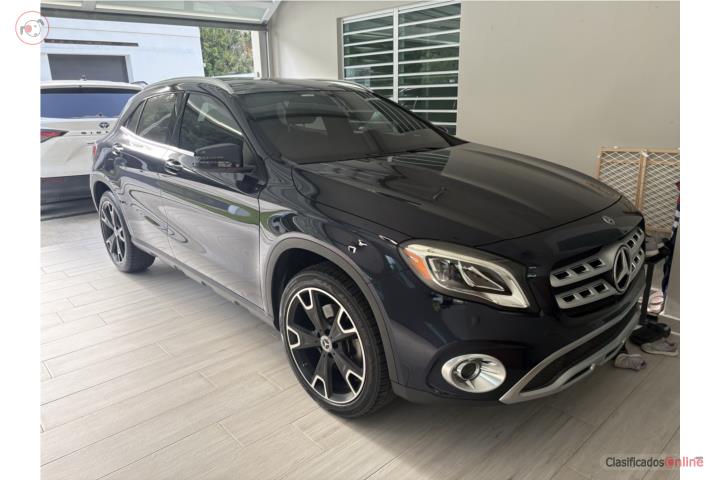 Mercedes GLA 250