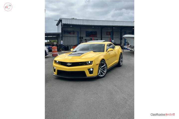 CAMARO ZL1 SUPERCHARGED 2013 30K MILLAS NUEVO