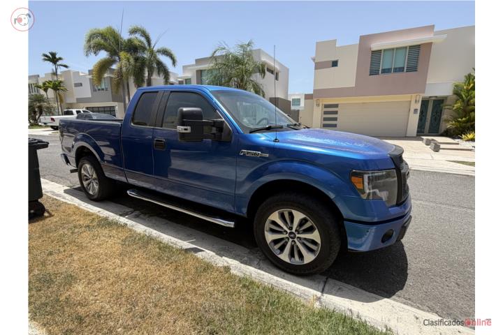 2012 FORD F-150STX