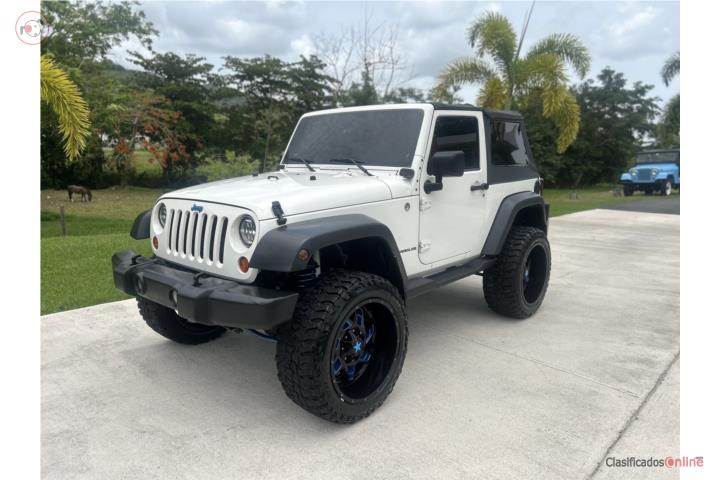 Jeep Wrangler 2010 con 75mil millas