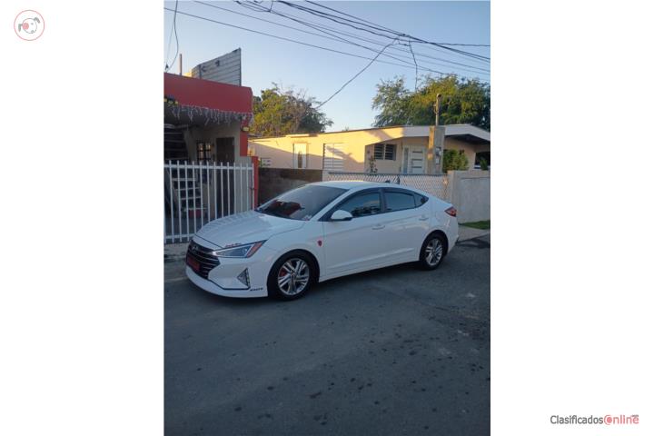 Elantra 2019 58mil millas