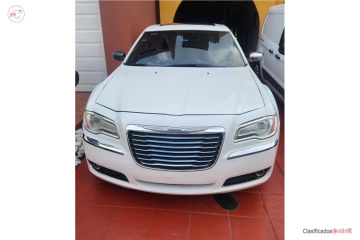 Chrysler 300c 2012