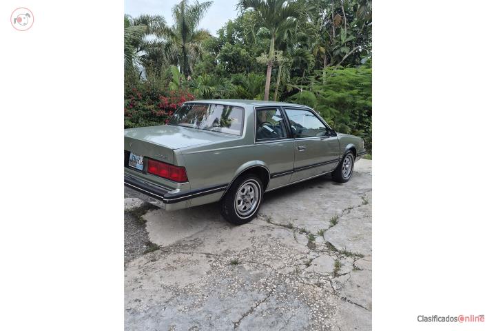 Se vende chevrolet celebrity