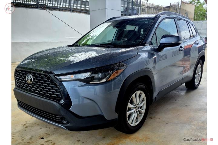 TOYOTA COROLLA CROSS LE 2024