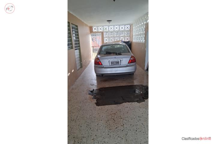 Se vende Mitsubishi Mirage 2001 para piezas