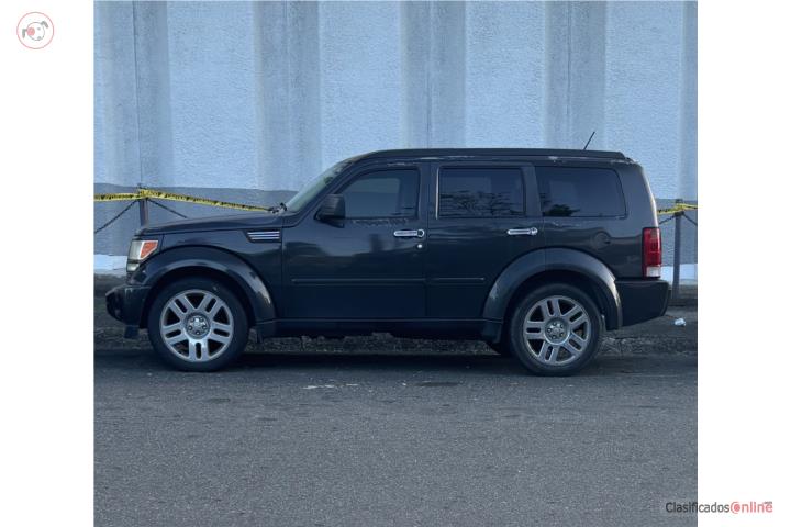 Se vende Dodge Nitro 2010