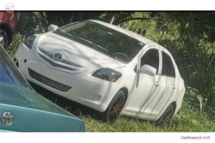 Yaris 2008 automático