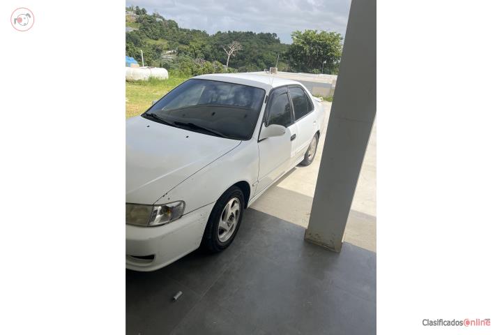 Toyota Corolla, 2001 en buen estado
