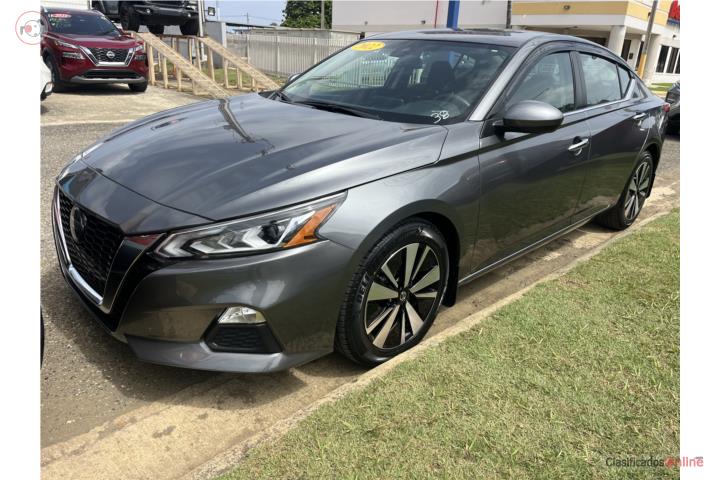 Nissan Altima SV 2022