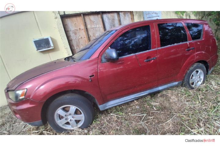 Mitsubishi outlander 2012
