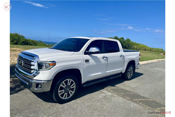 Toyota Tundra, modelo 1794. El mejor motor V8