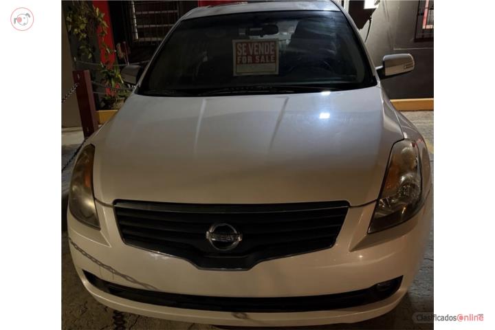 Nissan Altima 2008 3.5 SE $3,000