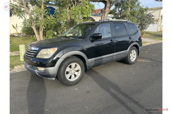 2009 Kia Borrego tres filas de asiento