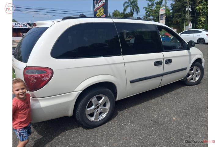 Dodge caravan 05