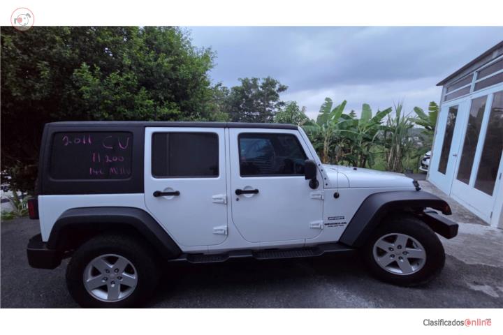Jeep Wrangler Unlimited Sport 2011