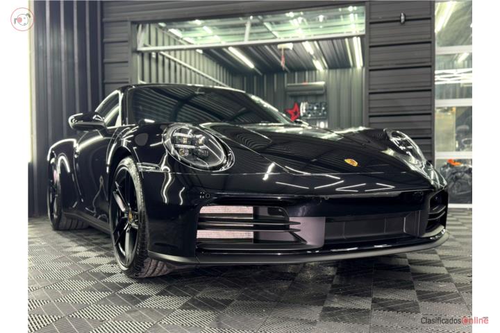 PORSCHE 911 CARRERA 2025