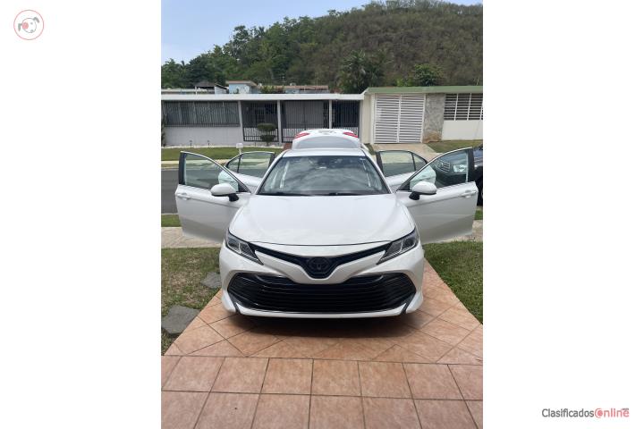 Camrry 2019, LE, 4 cilindros,62 mil millas co