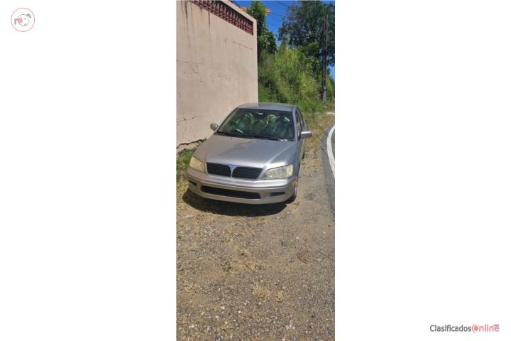 Lancer 2002 Automático $3200.00 OMO