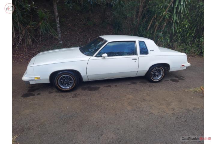 Oldsmobile Cutlas Supreme