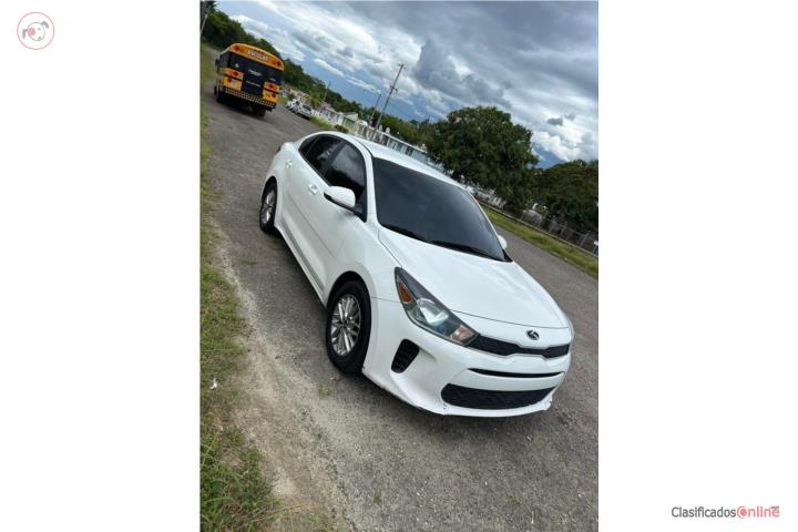 Kia rio 2020 se vende o se cambia