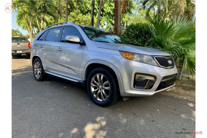 Kia Sorento SX 2012 automática  80 mil millas