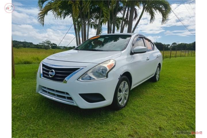 Nissan versa 2019