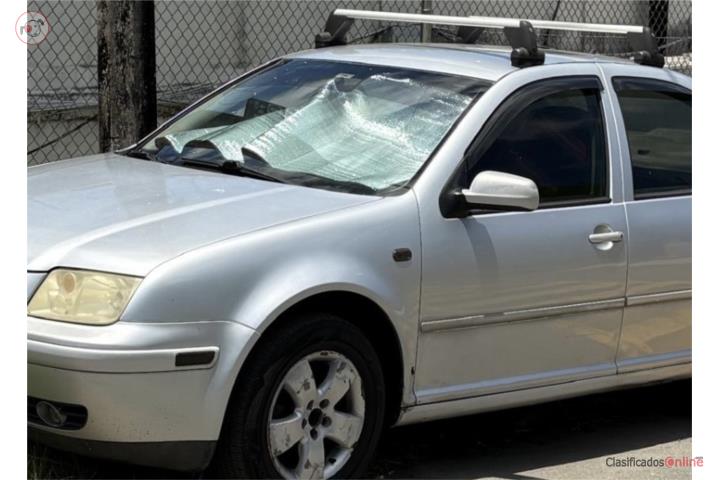 SE VENDE Volkswagen Jetta 2003