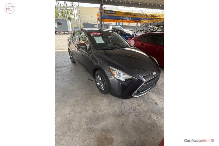Toyota Yaris 2019 45,000 millas