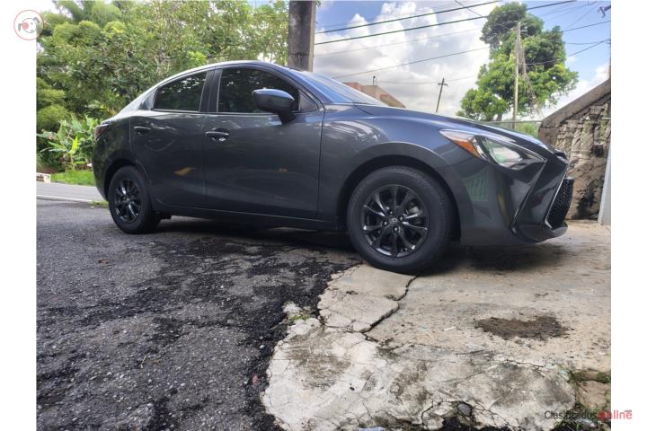Toya Yaris ia