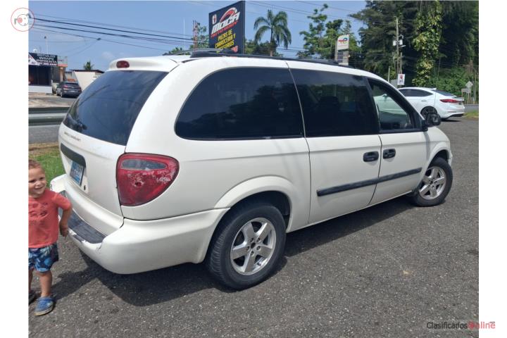 Dodge Caravan 05