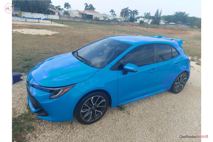 Corolla Hatchback SE