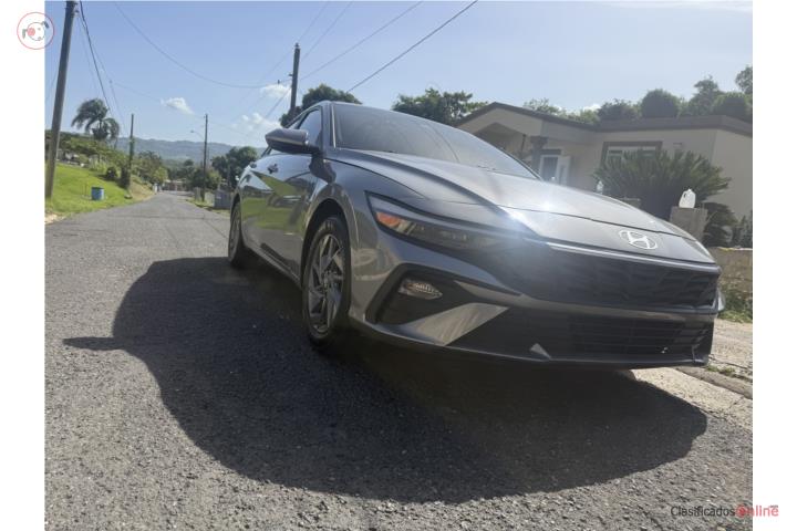 Hyundai Elantra 2024