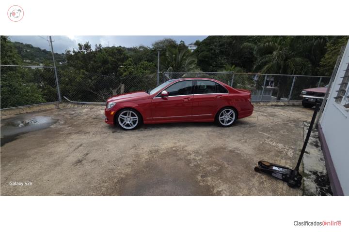 Mercedes Benz c300panoramico cv o se cambia