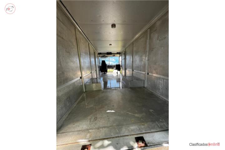 Step Van GMC con utilidad para food truck
