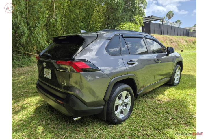 Toyota rav 4 2020