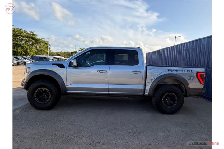 2022 FORD RAPTOR 37
