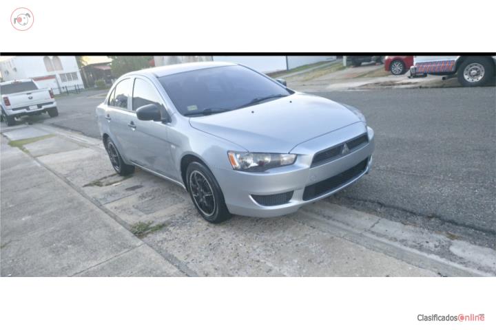 2015 Lancer Aut. 77 mil millas