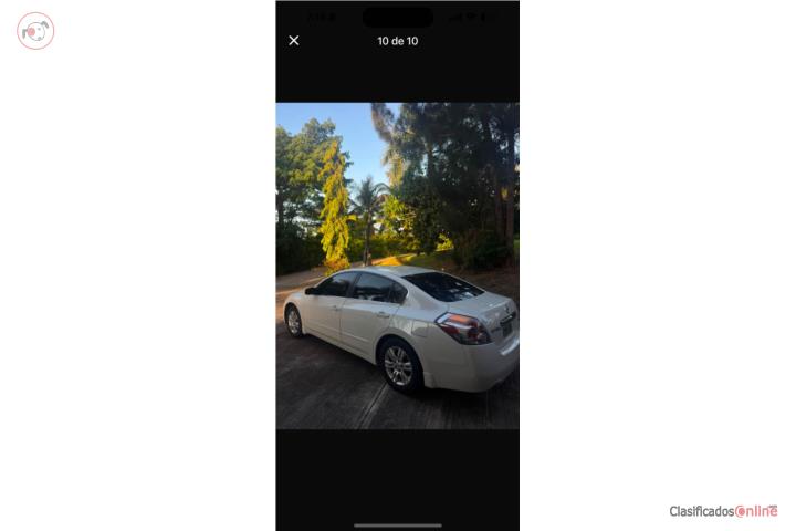 Nissan Altima 2012