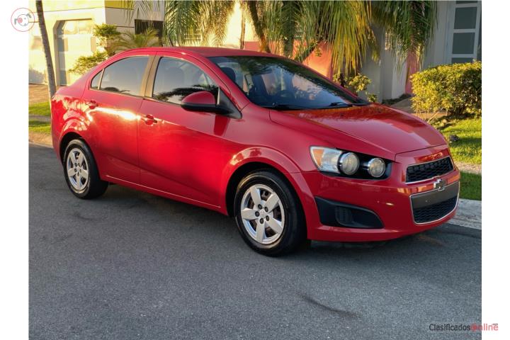Chevrolet Sonic 2013 Marbete/Aire/Automático