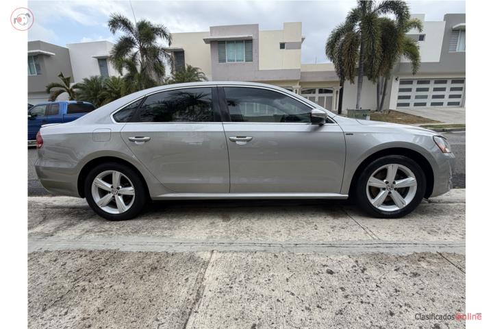 2012 VOLKSWAGEN PASSAT $5,900.00