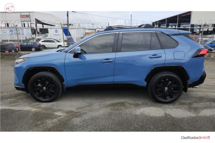 Toyota Rav-4 SE