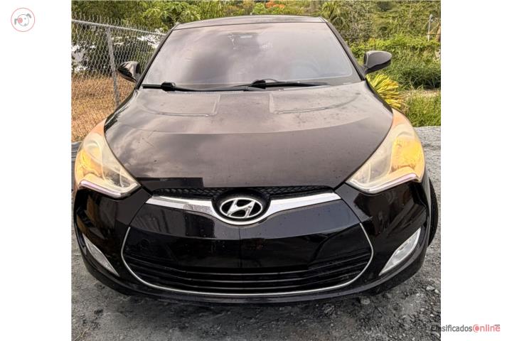 2012 Hyundai Veloster Full labe.